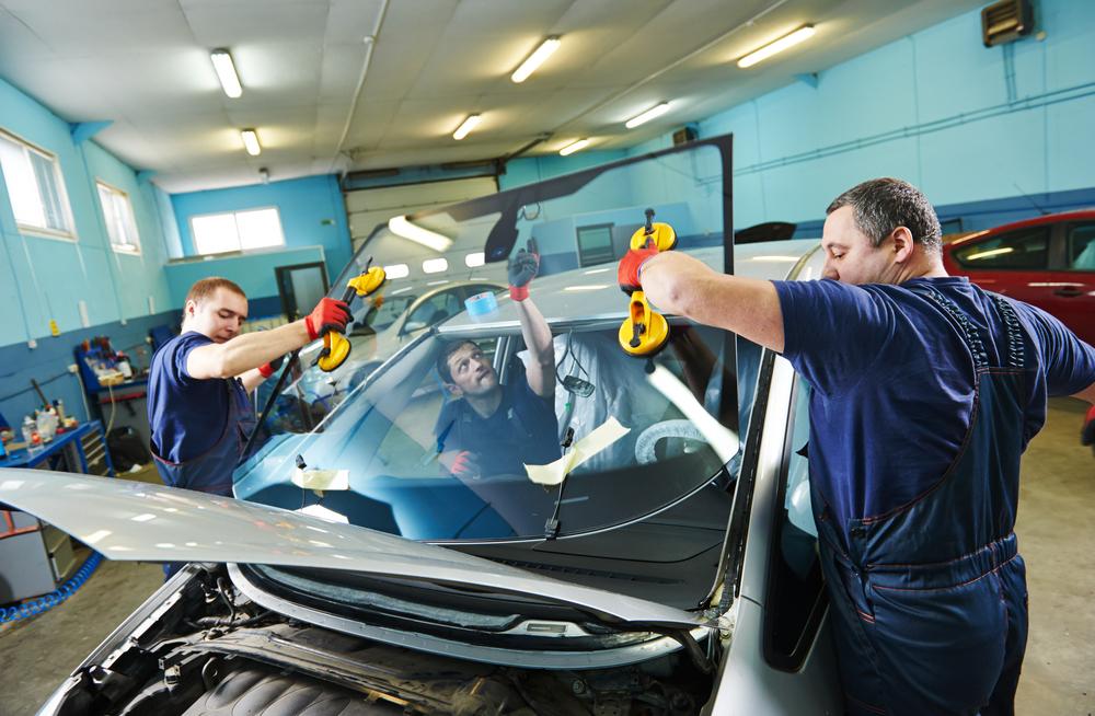 All About DIY Windshield Repair Kits