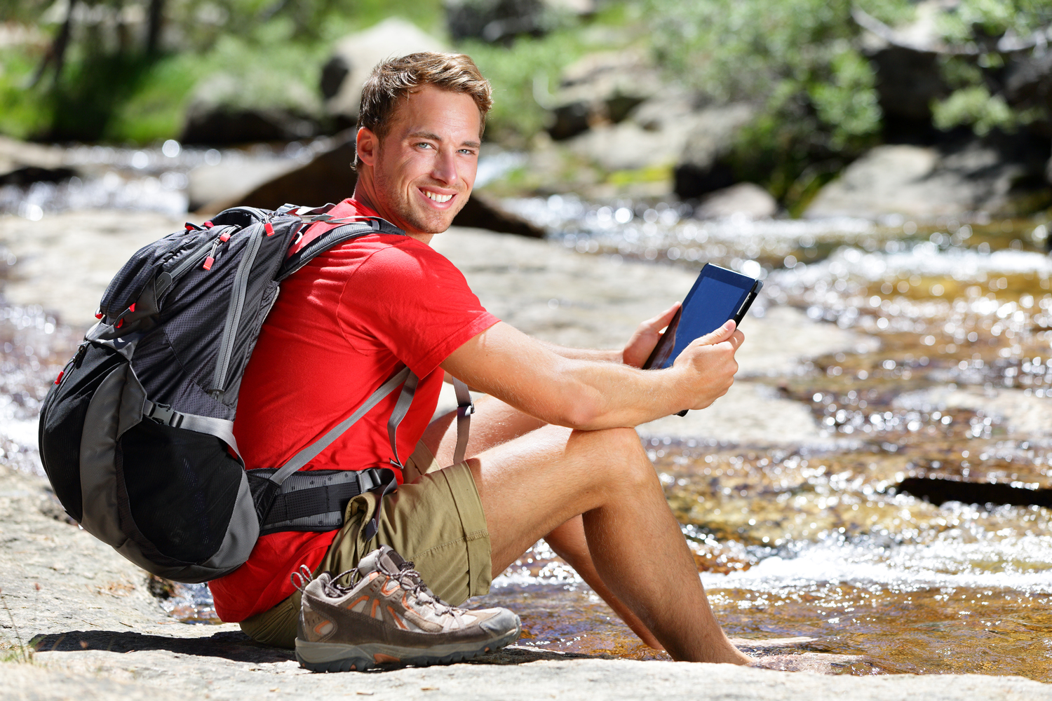 Keep These Communication Tips in Mind on Your Next Solo Trip