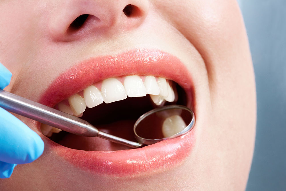 5 Useful Gum Care Tips